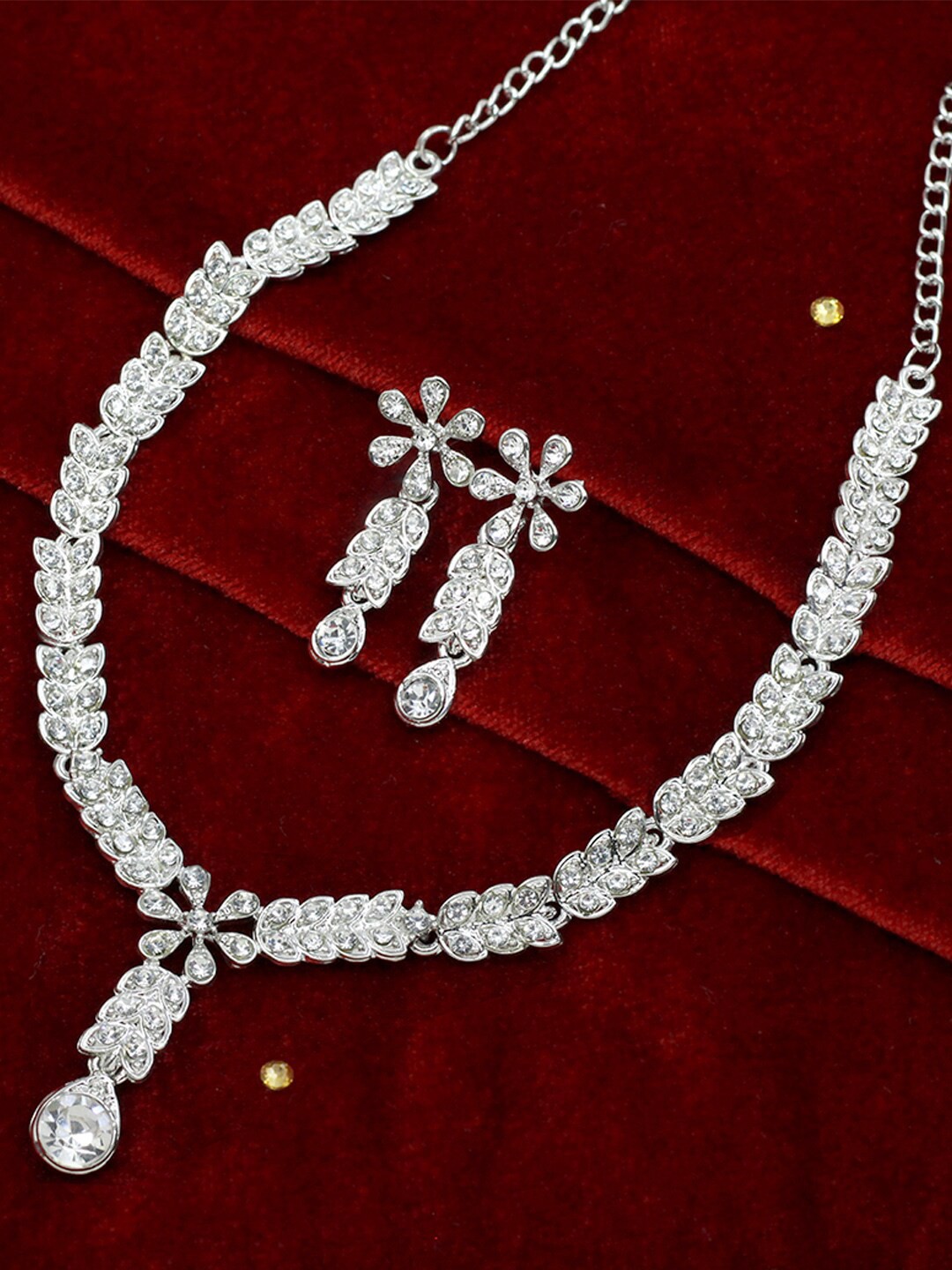

SAIYONI Silver-Plated Stone-Studded Jewellery Set
