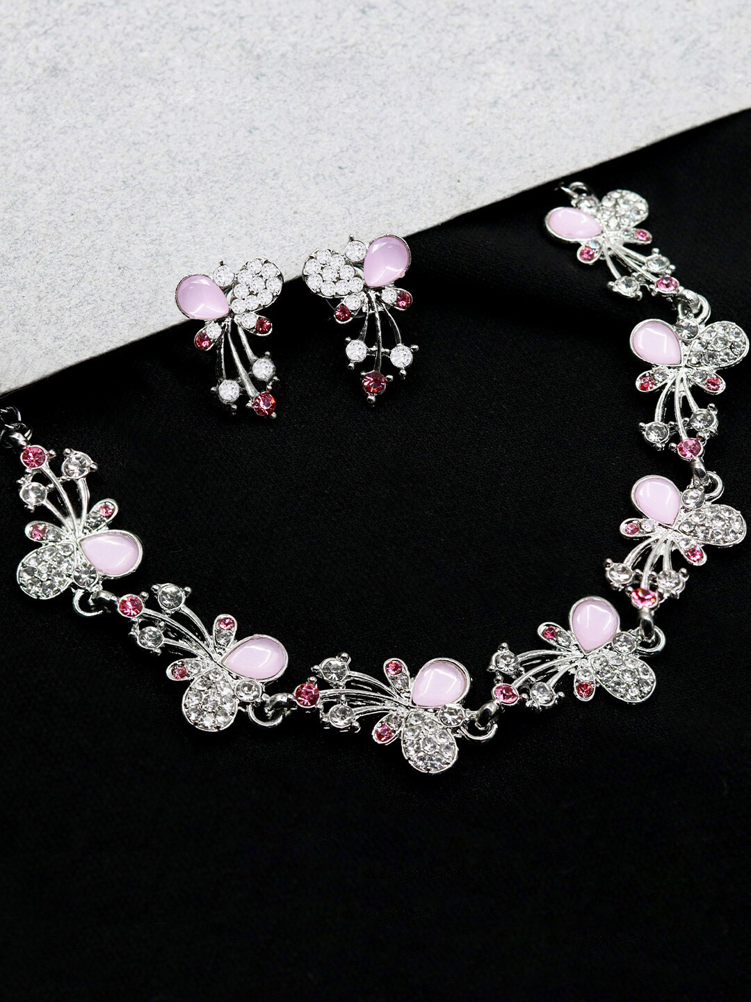 

SAIYONI Stone-Studded Jewellery Set, Silver