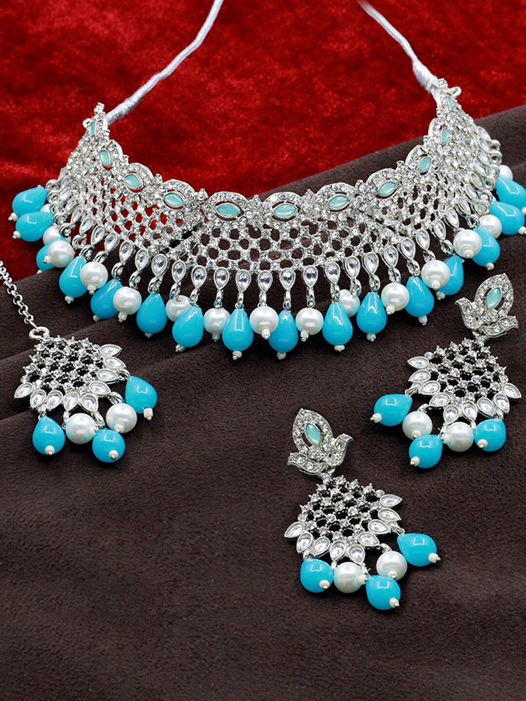 

SAIYONI Silver-Plated Stone Studded & Beaded Jewellery Set
