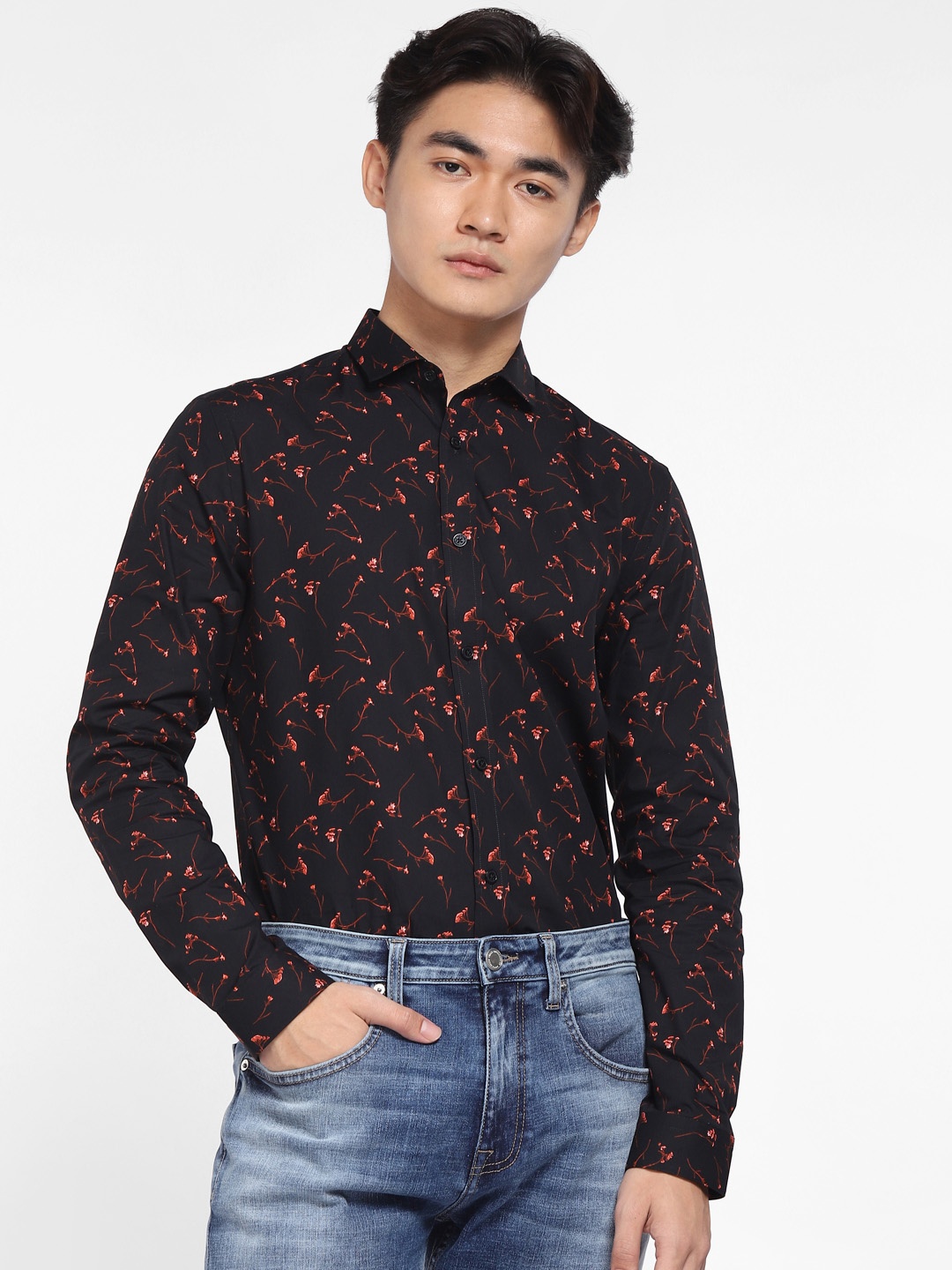 

Jack & Jones Men Slim Fit Floral Printed Cotton Casual Shirt, Black
