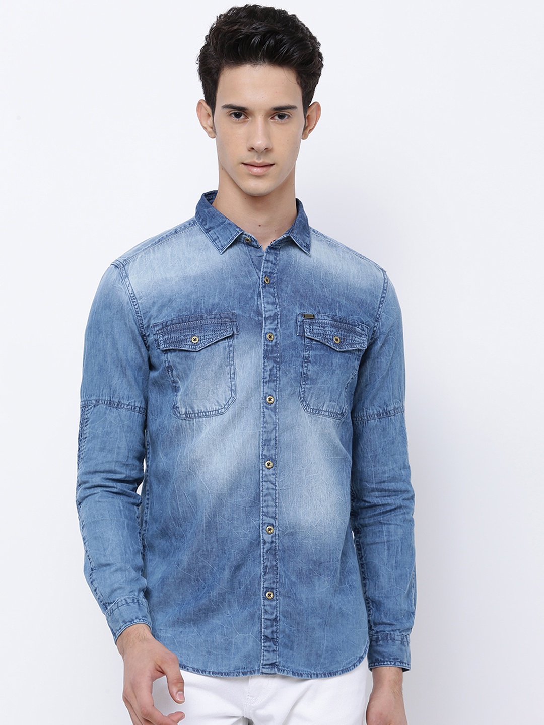 

LOCOMOTIVE Men Blue Slim Fit Faded Denim Casual Shirt