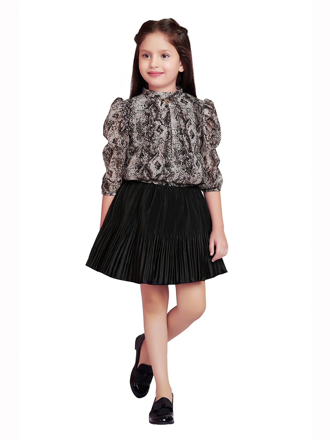 

Tiny Baby Girls Printed Top With Skirt, Black