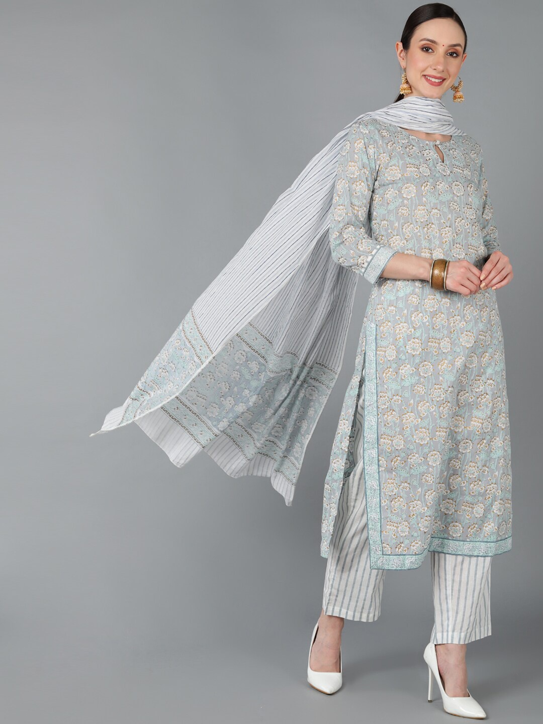 

AHIKA Women Floral Printed Pure Cotton Kurta with Trousers & Dupatta, Blue