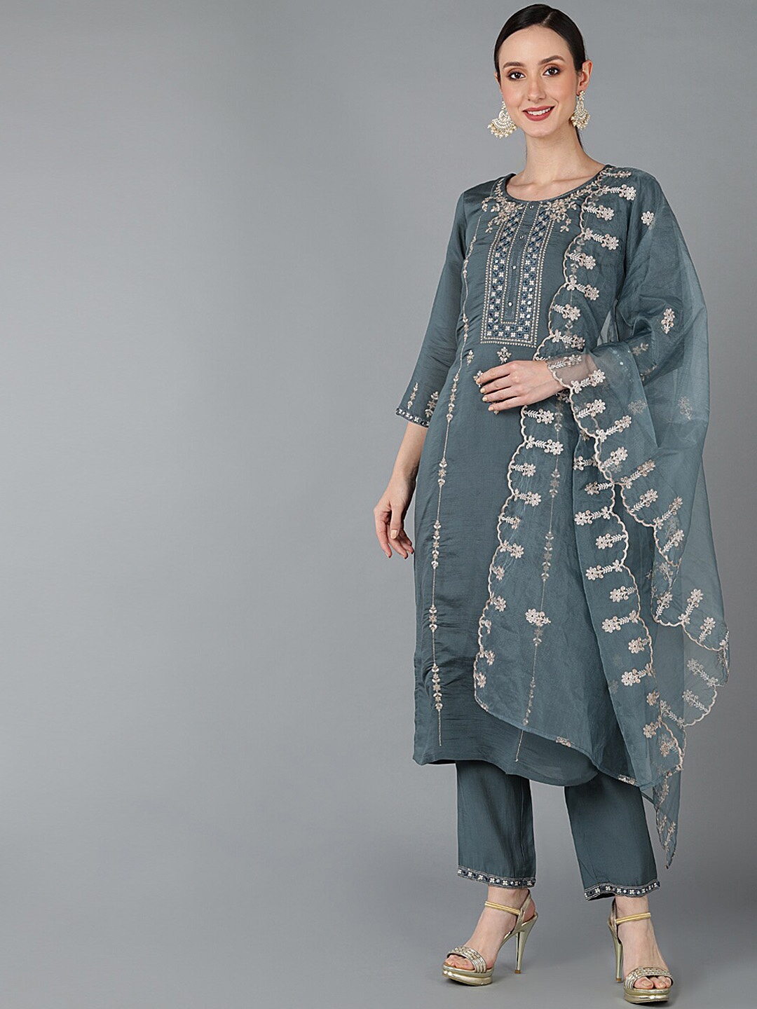 

AHIKA Ethnic Motifs Embroidered Sequinned Kurta with Trousers & Dupatta, Yellow