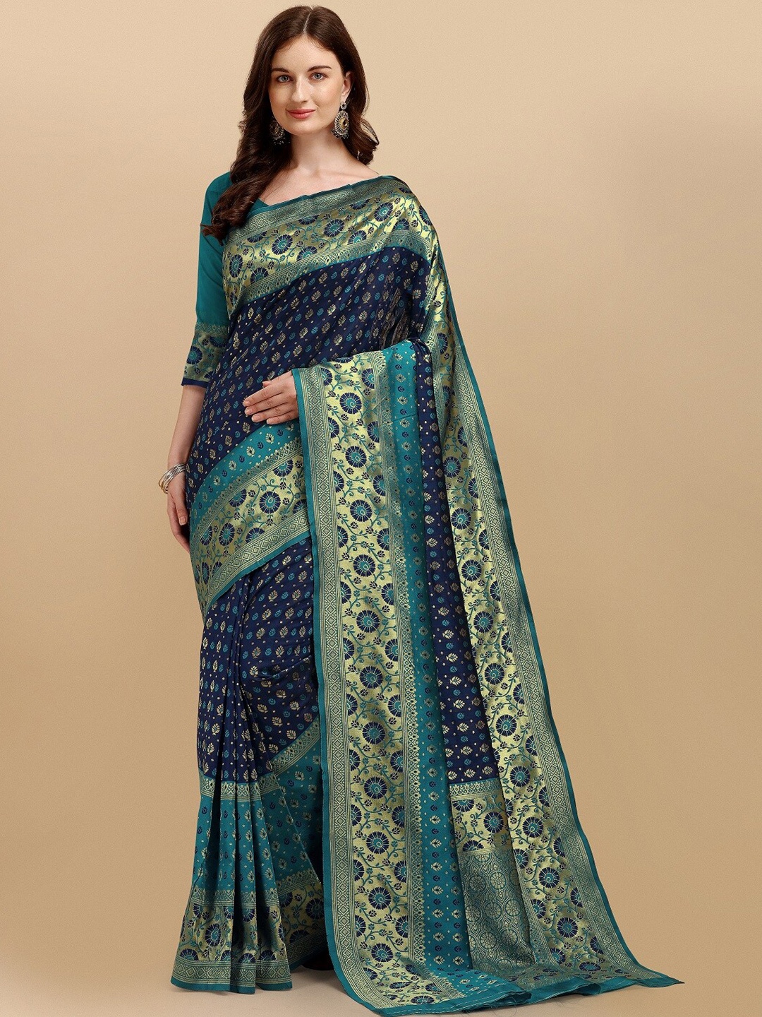 

Naishu Trendz Ethnic Motifs Zari Pure Silk Kanjeevaram Saree, Navy blue