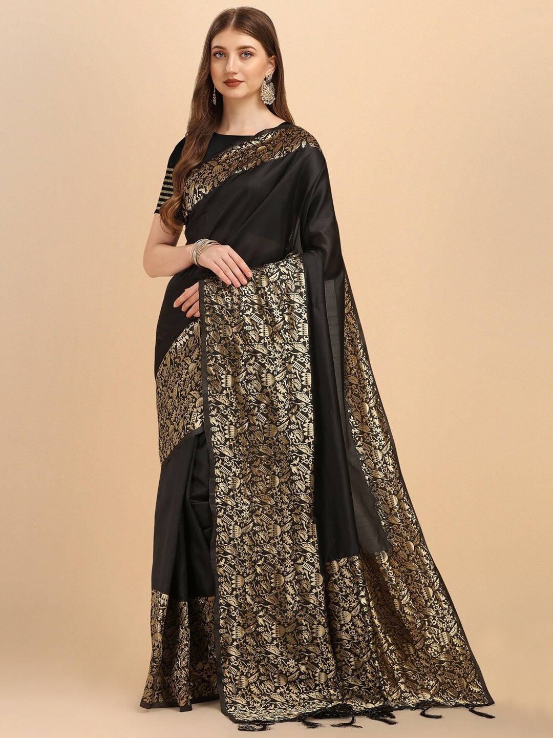 

Naishu Trendz Zari Pure Silk Kanjeevaram Saree, Black
