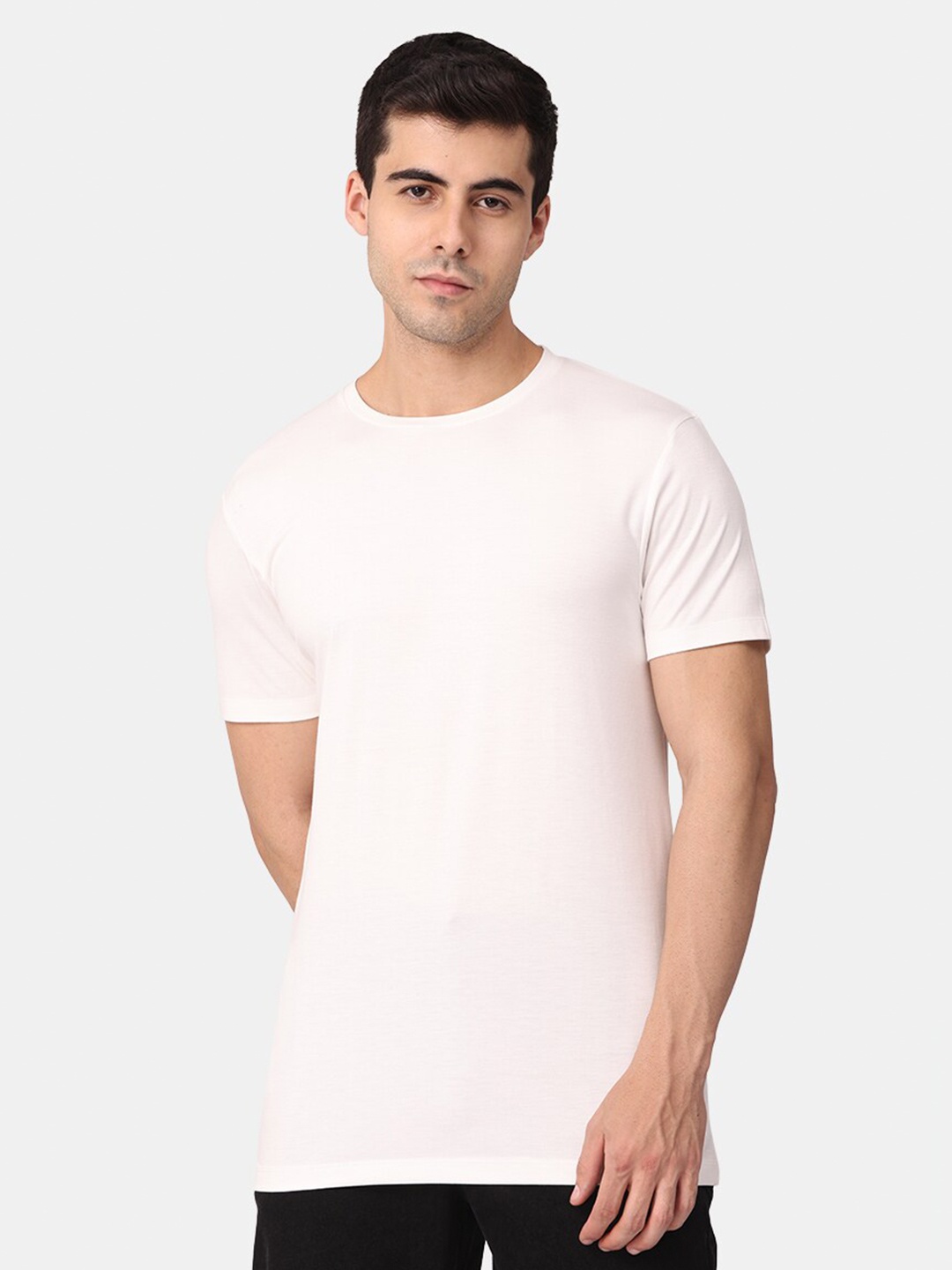 

Snitch Men Slim Fit Cotton T-shirt, Cream