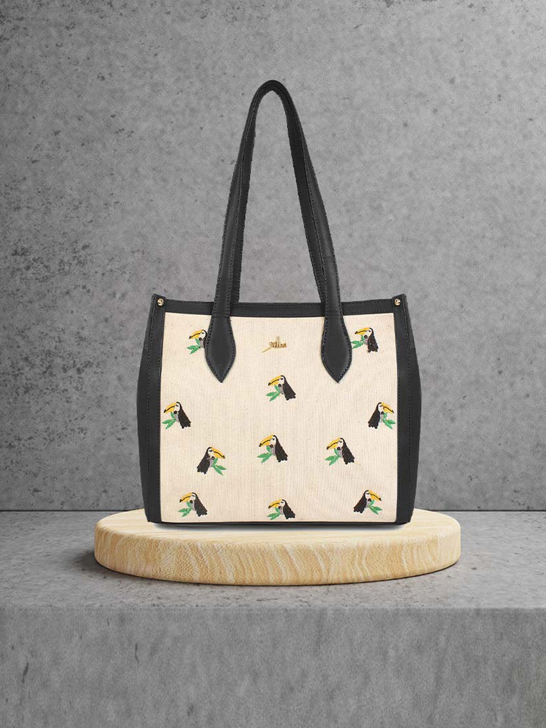 

yelloe Abstract Printed Structured Shoulder Bag, Off white