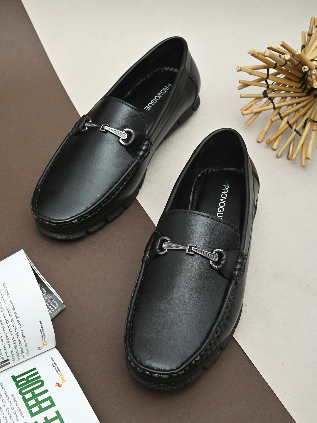 

Provogue Men Casual Loafers, Black