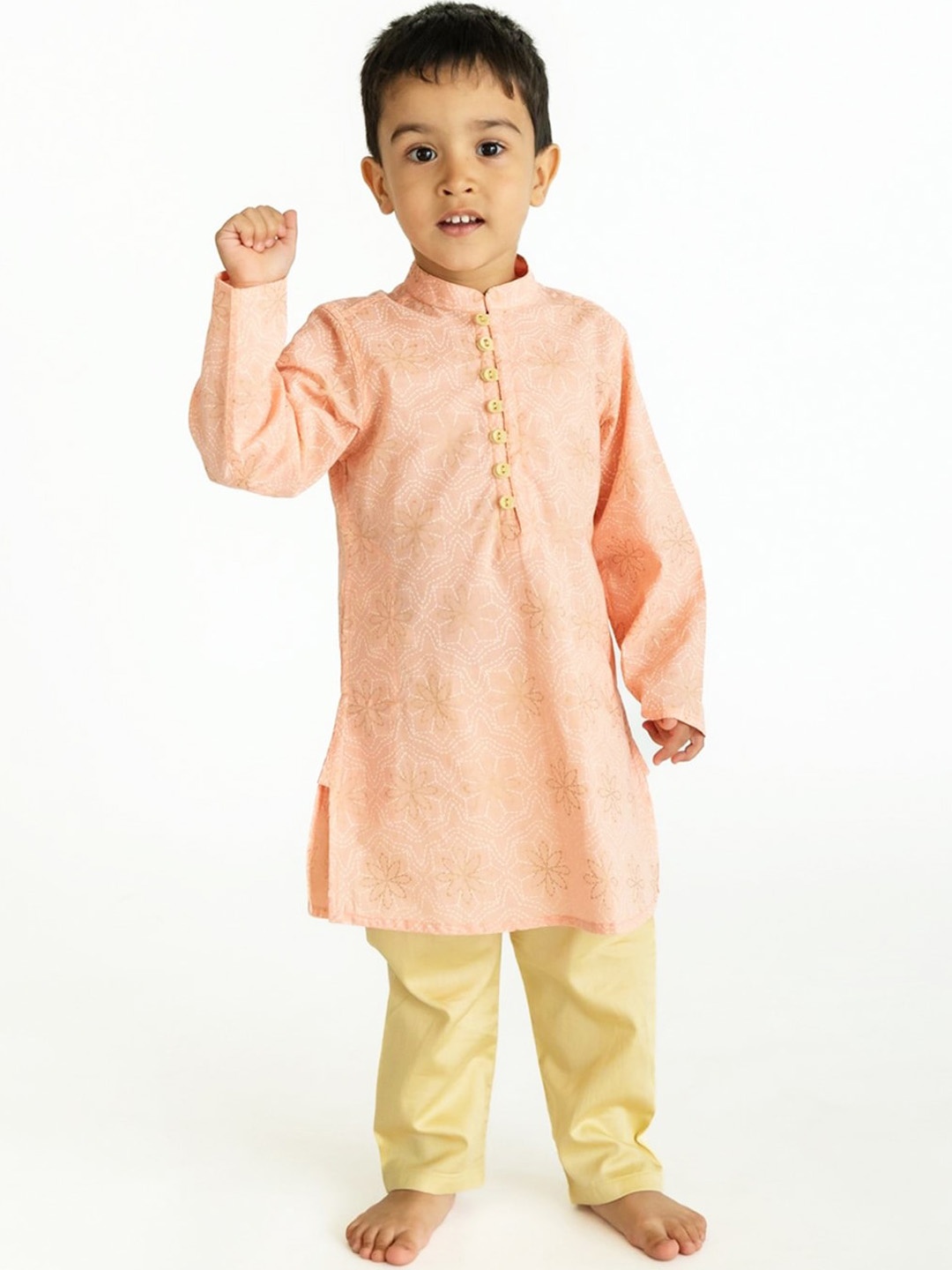 

Campana Boys Ethnic Motifs Printed Mandarin Collar Pure Cotton Kurta with Pyjamas, Peach