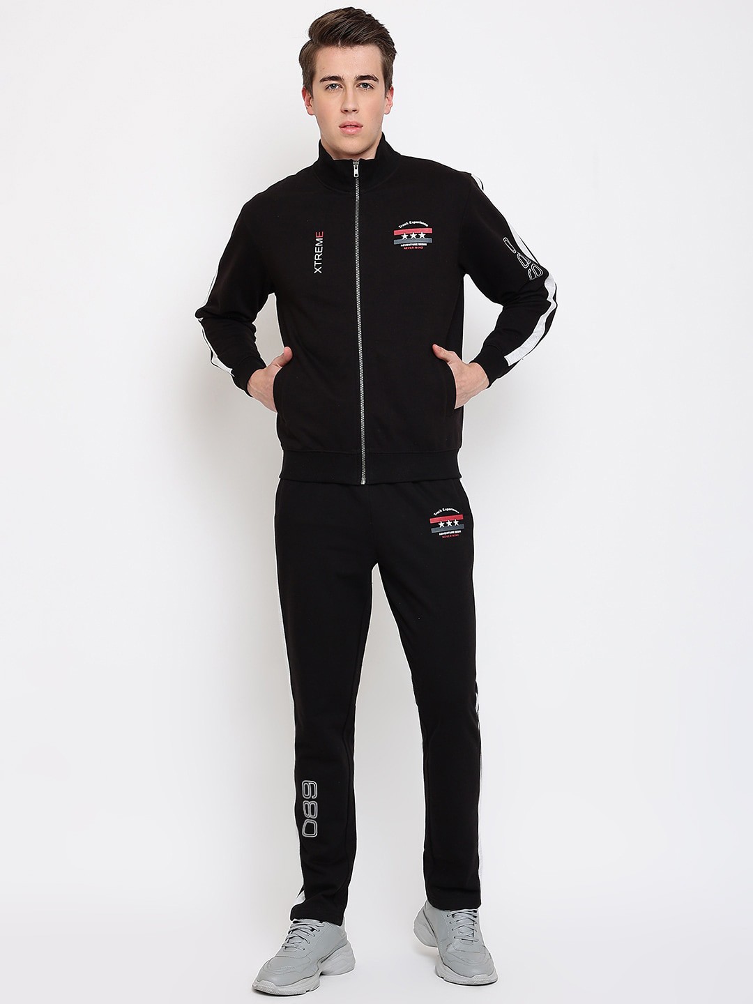 

Cantabil Men Woolen Tracksuit, Black