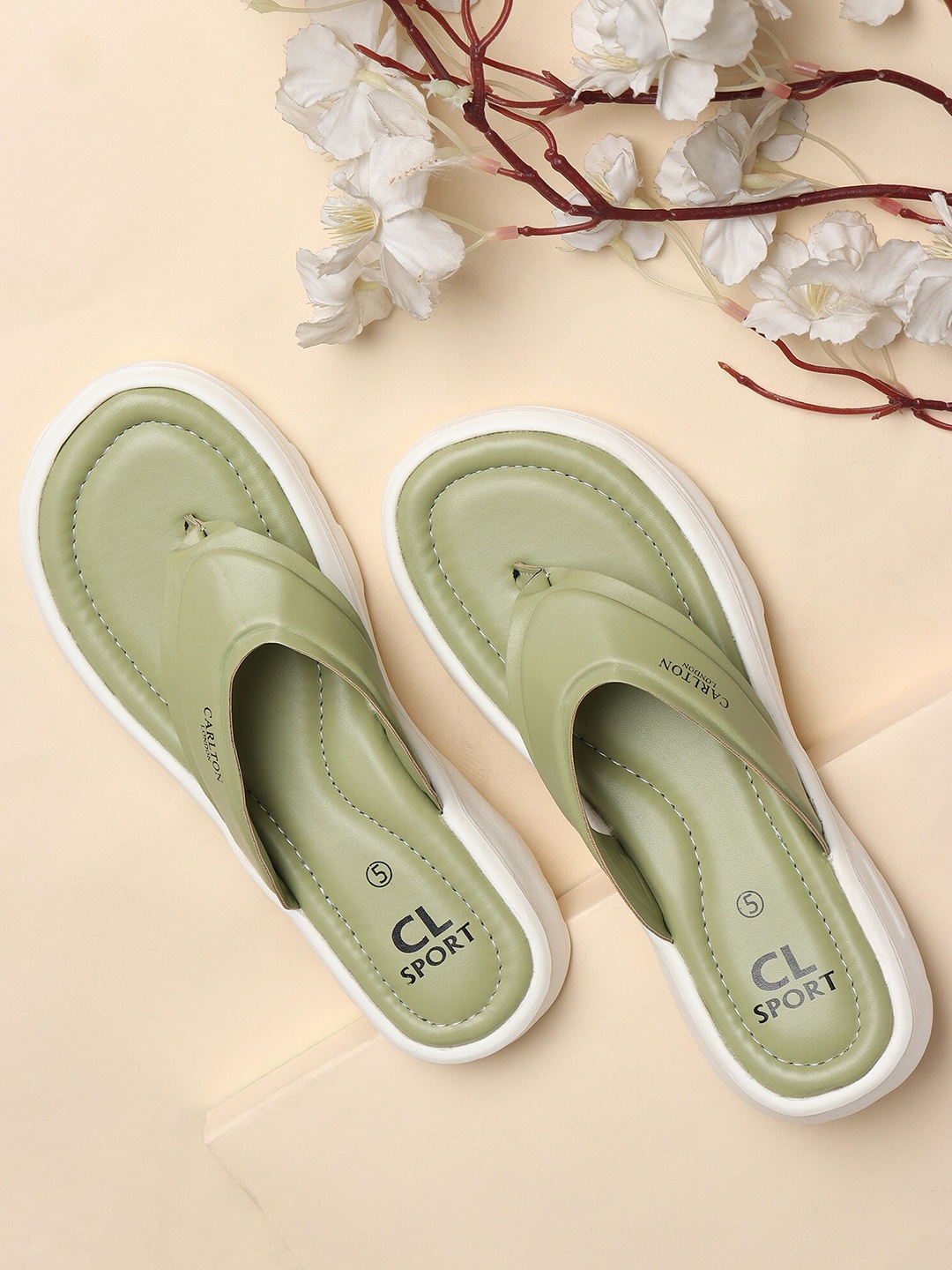 

Carlton London sports Women Thong Flip-Flops, Green