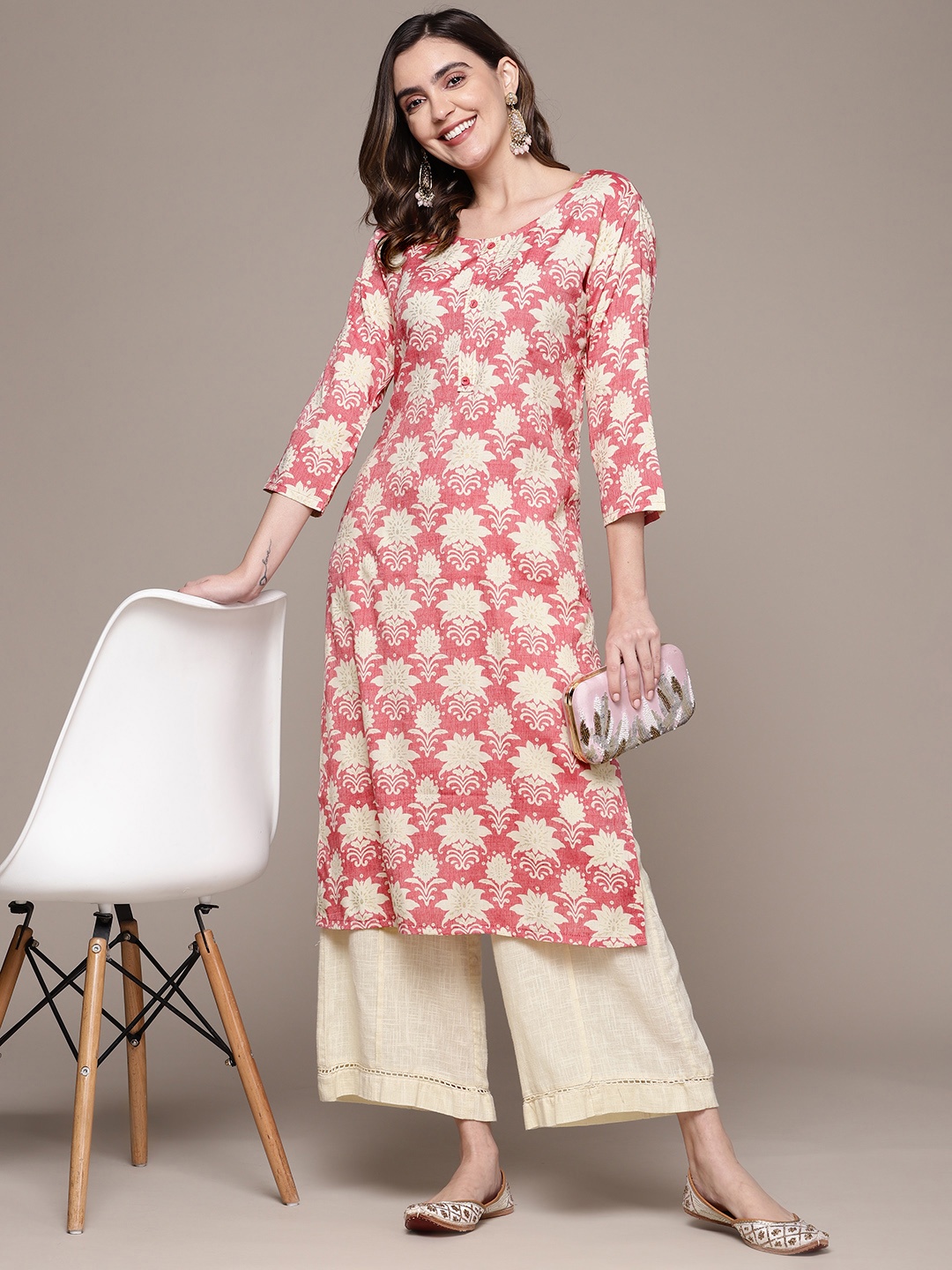 

Anubhutee Women Floral Printed Kurta, Pink
