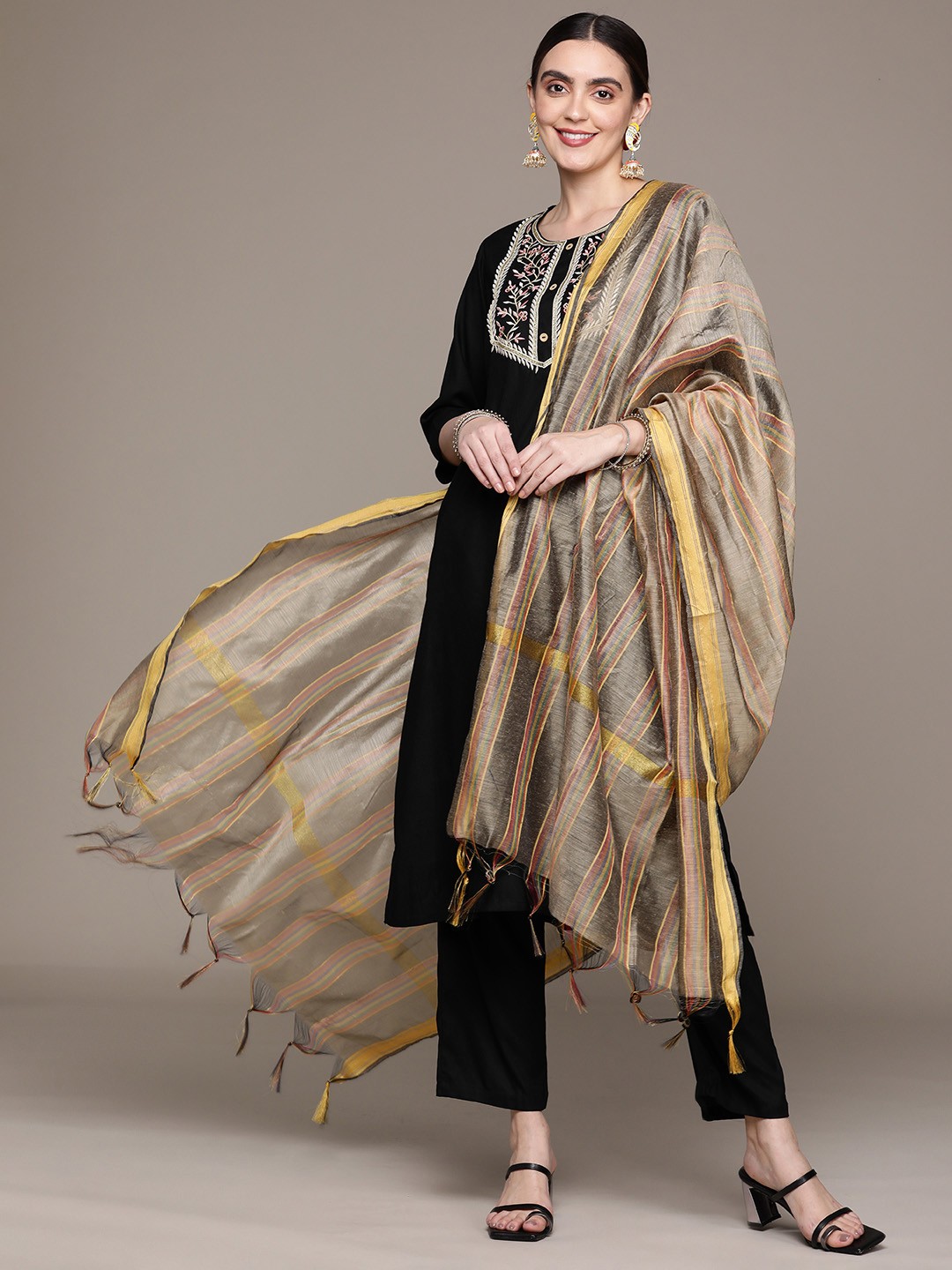 

Anubhutee Women Floral Yoke Design Kurta with Trousers & Dupatta, Black