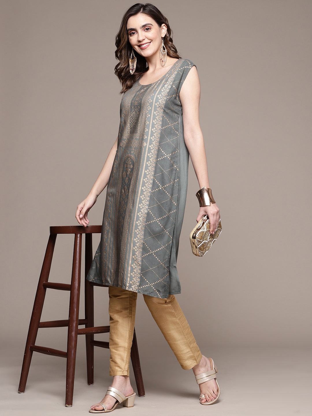 

Anubhutee Women Ethnic Motifs Printed Kurta, Grey