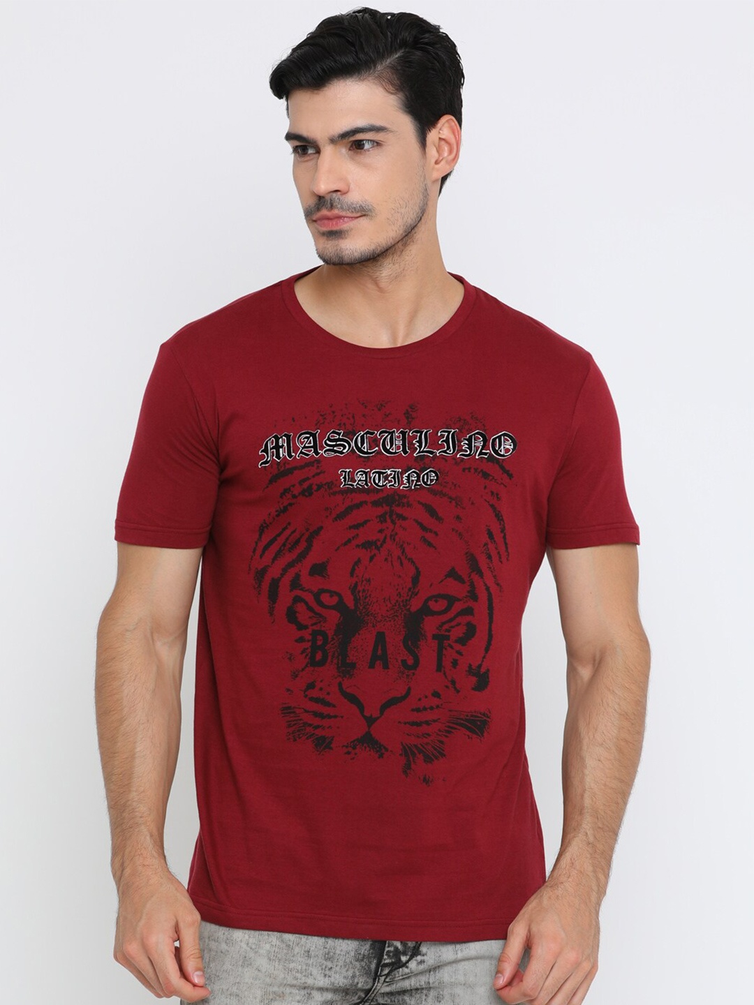 

Masculino Latino Men Printed Cotton T-shirt, Red