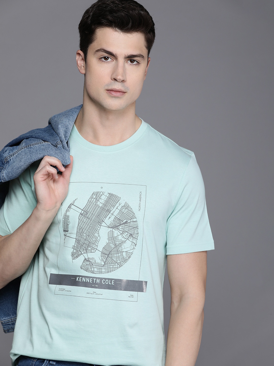 

Kenneth Cole Men Green Printed Organic Cotton T-shirt