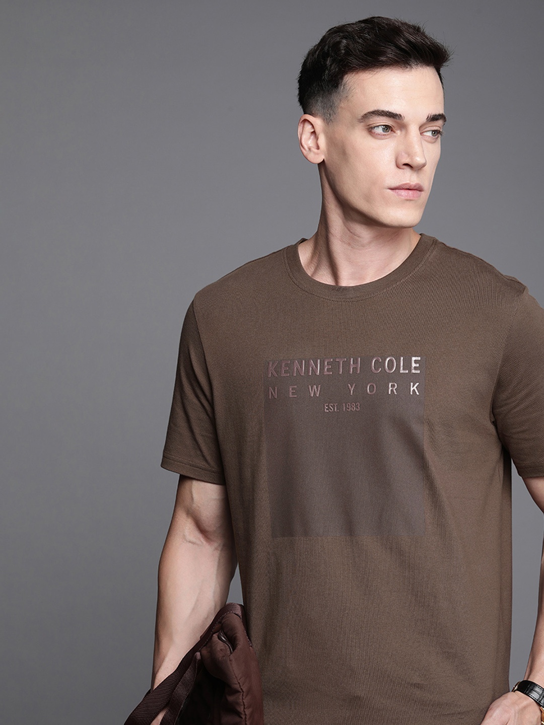 

Kenneth Cole Brand Logo Printed Pure Cotton T-shirt, Brown