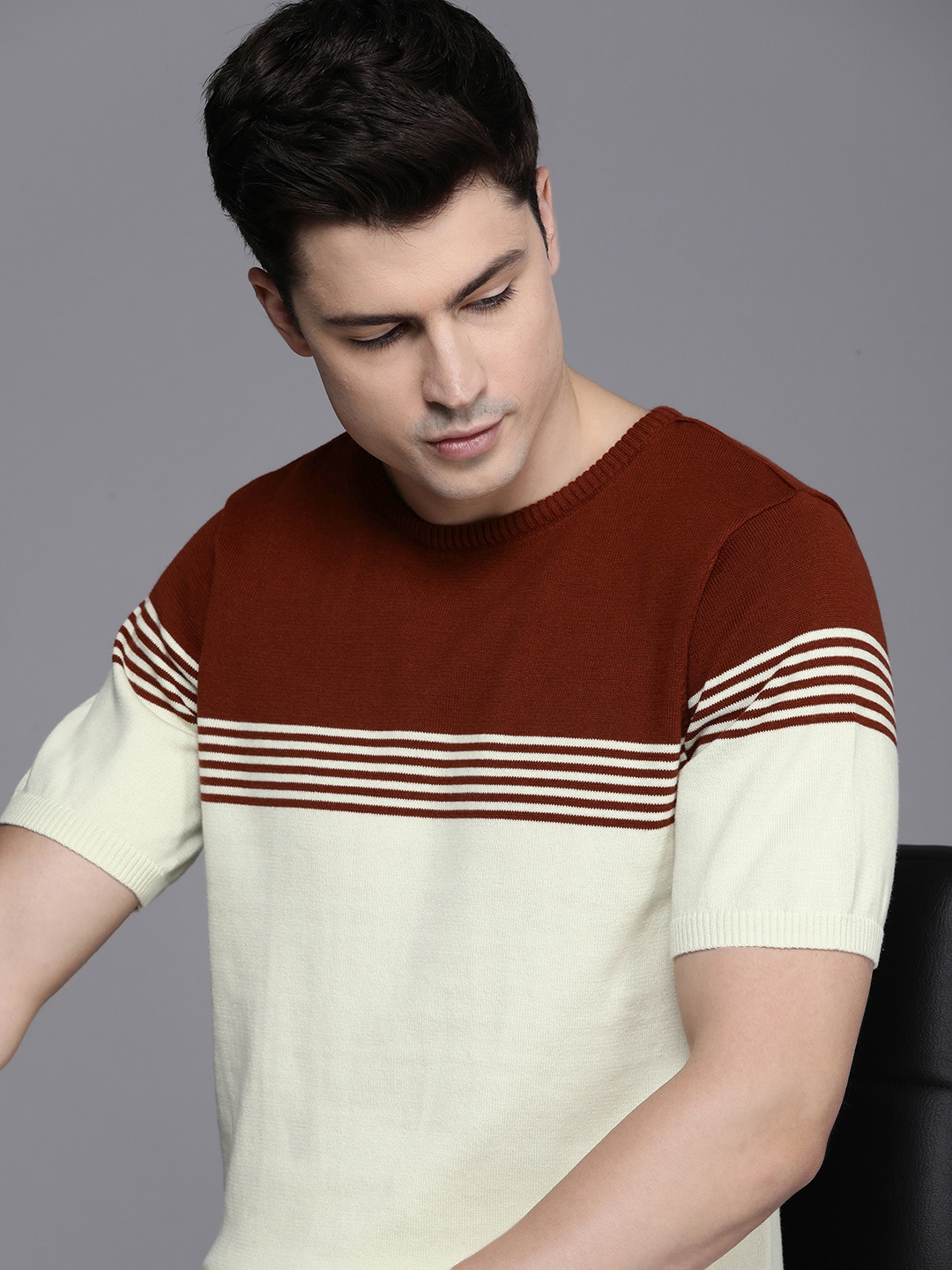 

Kenneth Cole Short Sleeves Colourblocked T-shirt, Beige