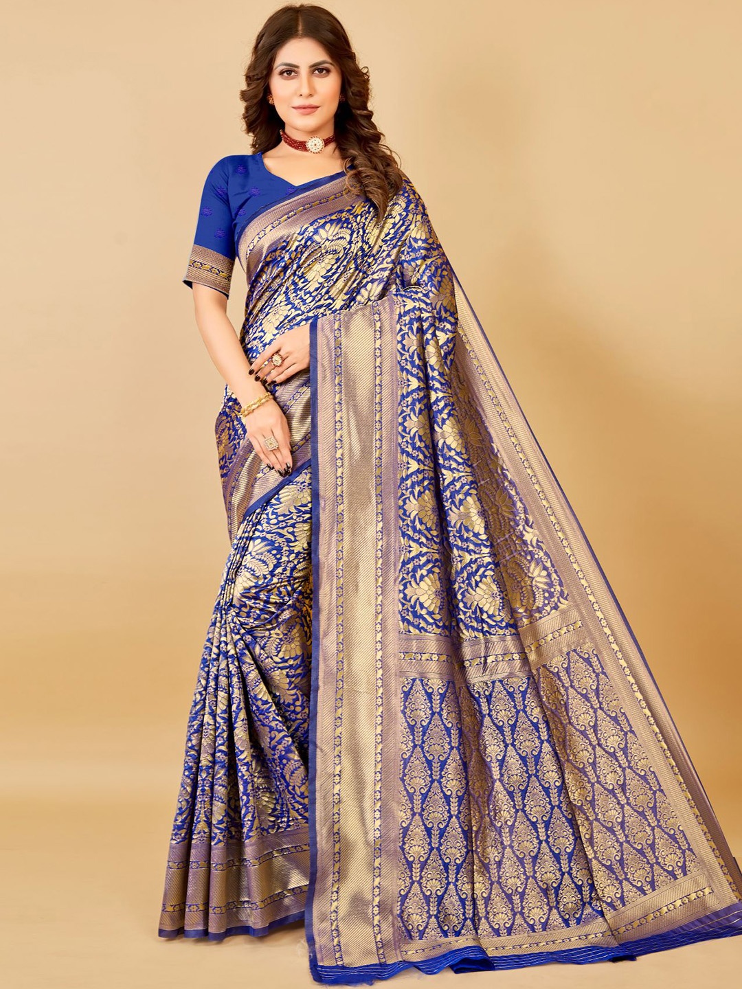 

VAIRAGEE Floral Zari Silk Blend Banarasi Saree, Blue