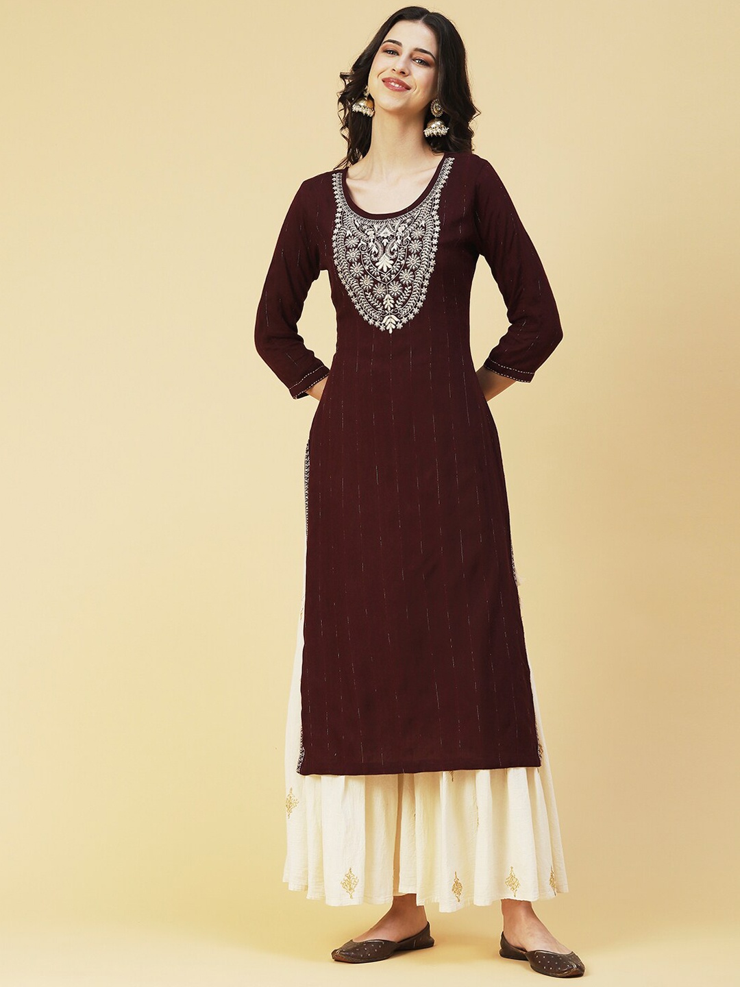 

FASHOR Floral Yoke Design Thread Work Straight Regular Kurta, Brown