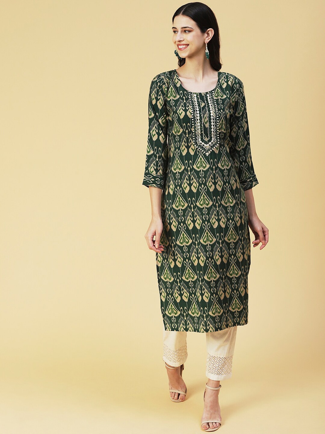 

FASHOR Women Green Ethnic Motifs Printed Gotta Patti Kurta
