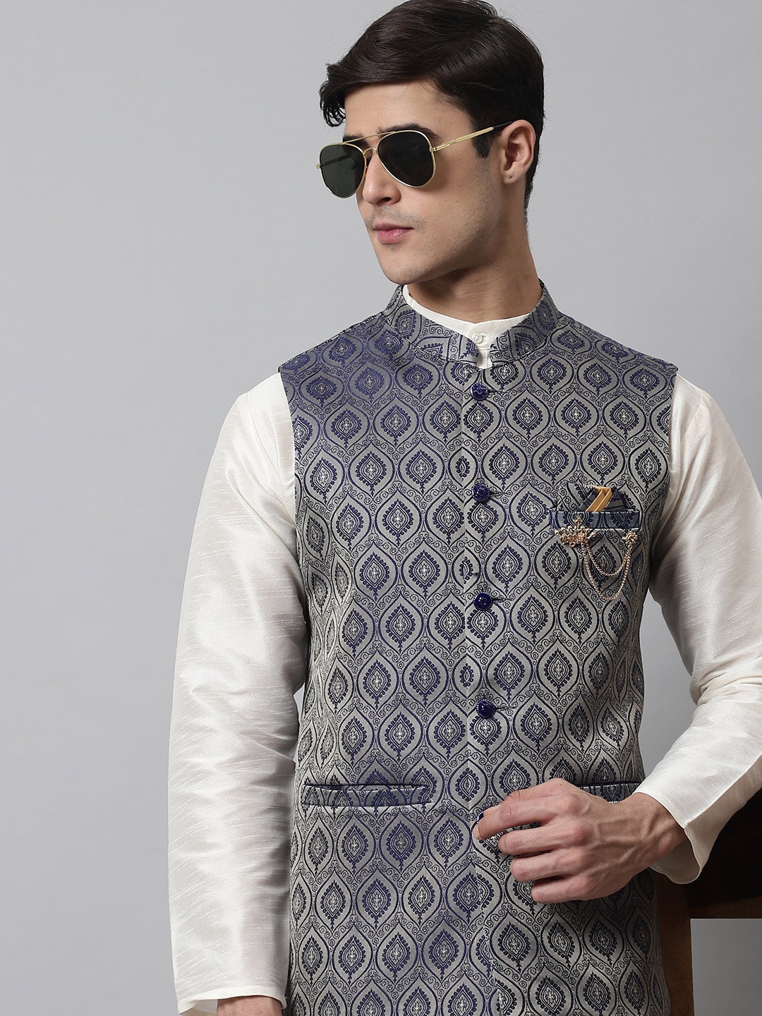 

Jompers Men Woven Design Nehru Jacket, Navy blue