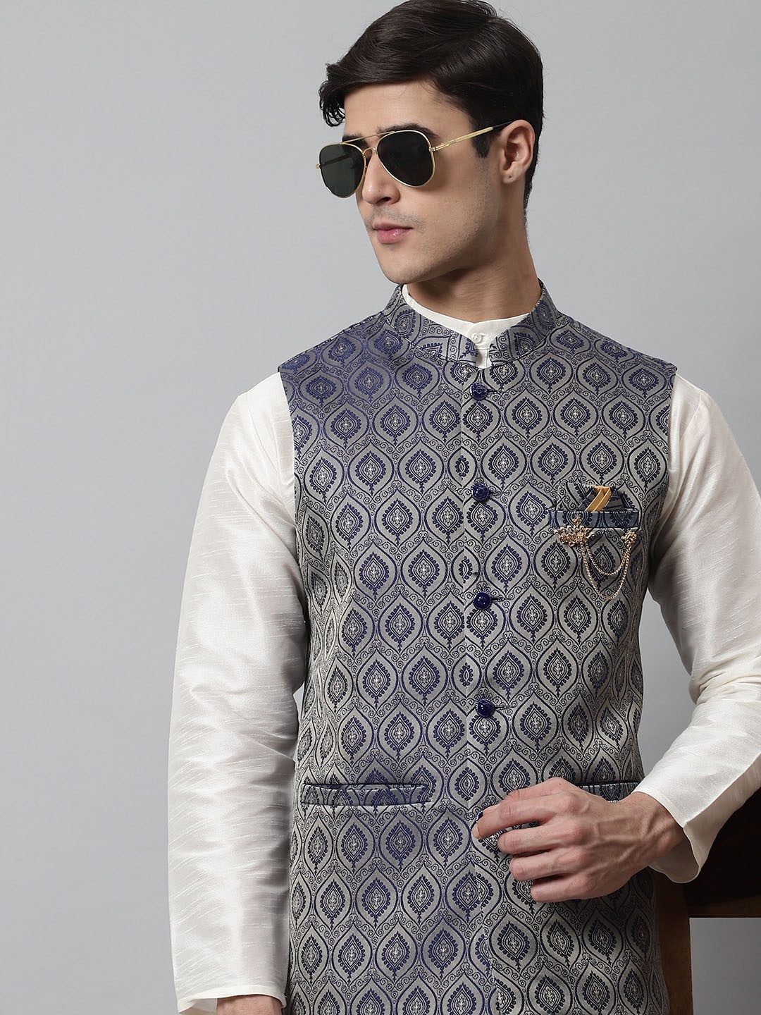 

Jompers Men Woven Design Nehru Jacket, Navy blue
