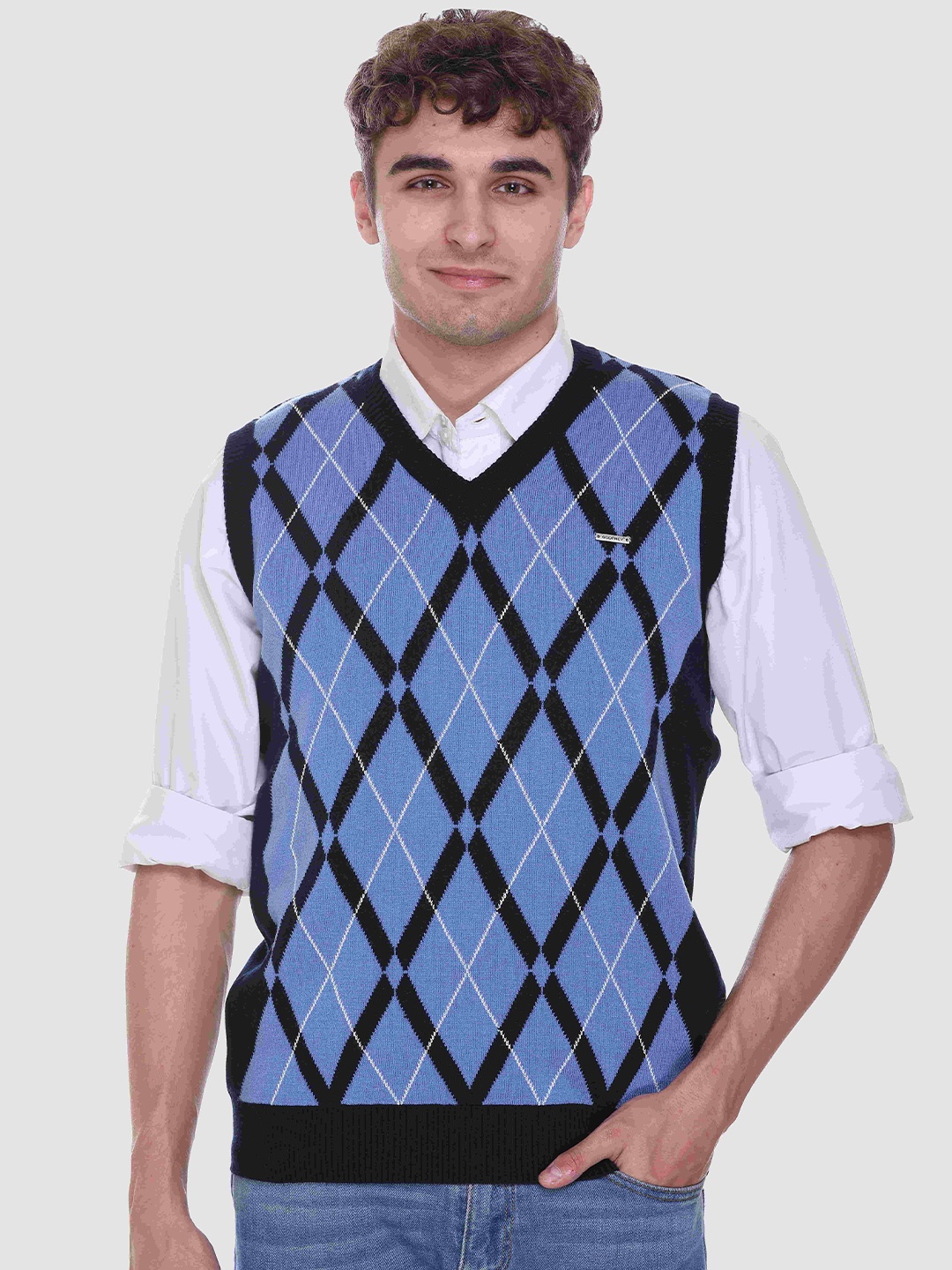 

GODFREY Men Geometric Wool Sweater Vest, Blue