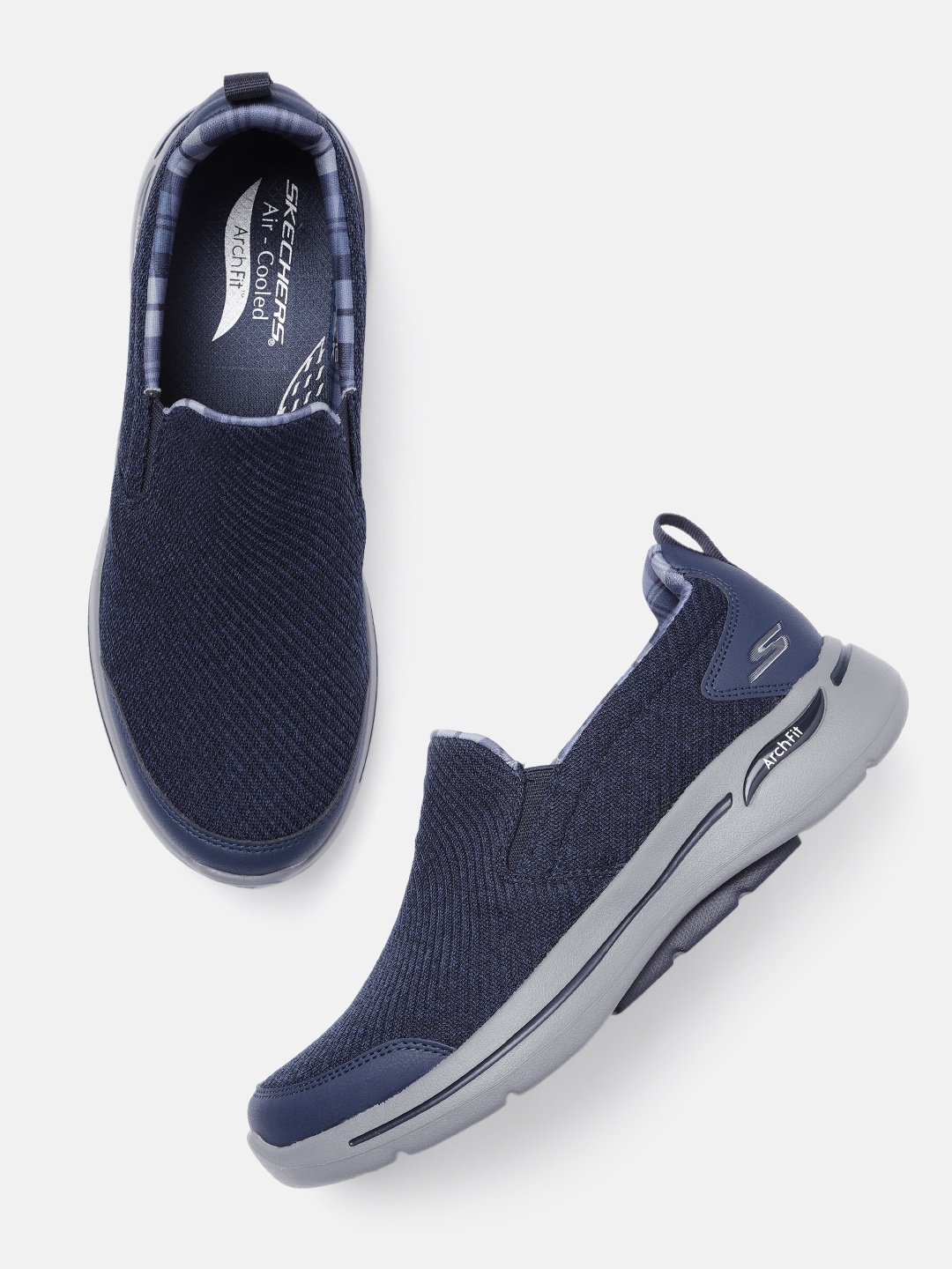 

Skechers Men GO WALK ARCH FIT-RAMBLER Mesh Walking Shoes, Navy blue