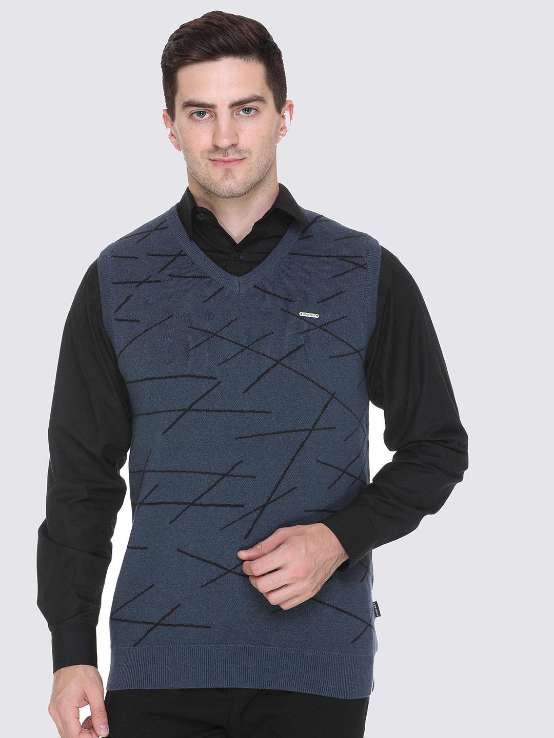 

GODFREY Men Geometric Wool Sweater Vest, Navy blue