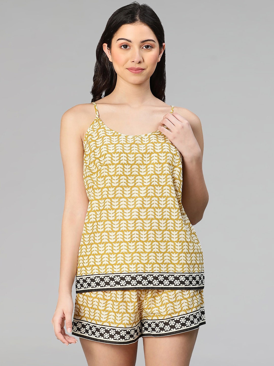 

Oxolloxo Women Printed Pure Cotton Night suit, Mustard