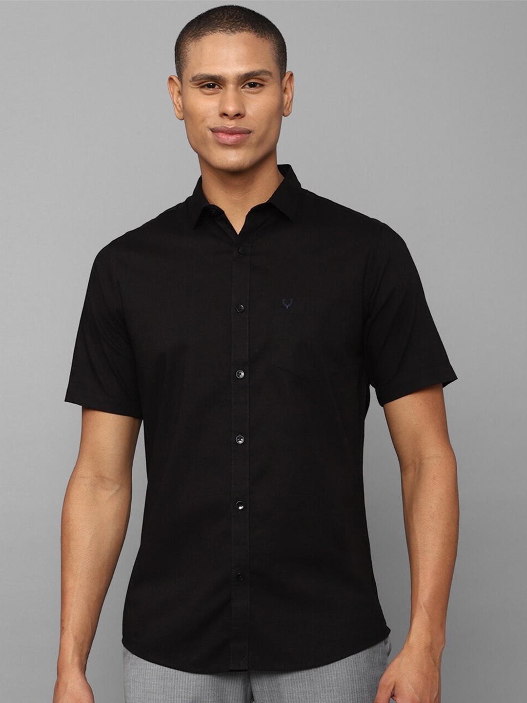 

Allen Solly Men Slim Fit Pure Cotton Casual Shirt, Black