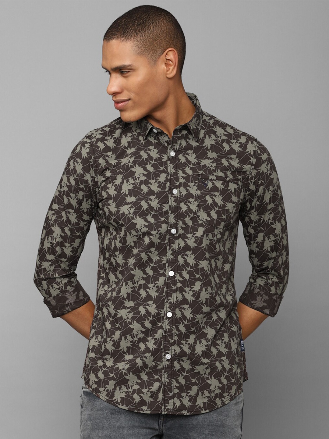 

Allen Solly Sport Men Floral Printed Cotton Casual Shirt, Green