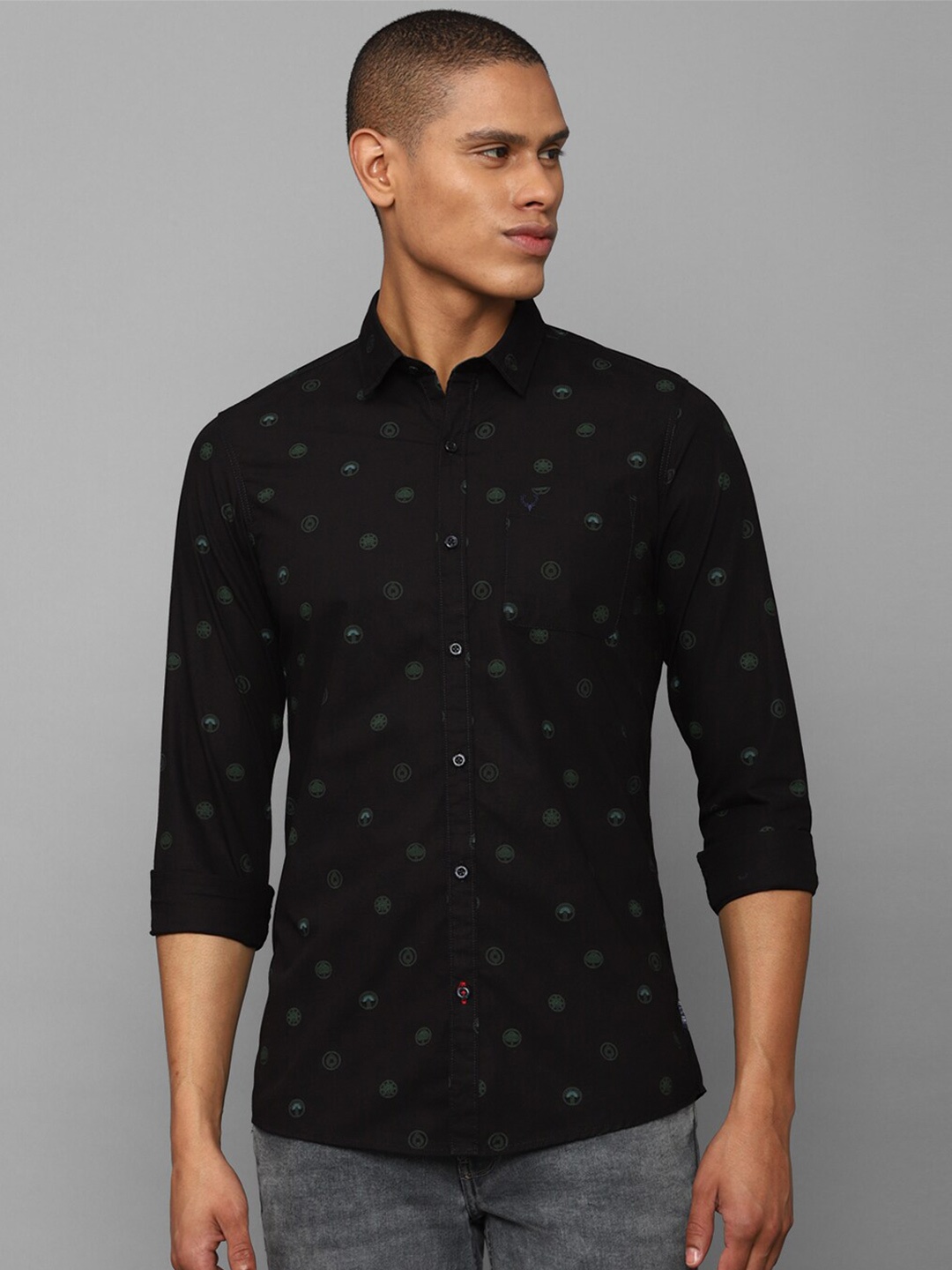 

Allen Solly Sport Men Printed Pure Cotton Casual Shirt, Black