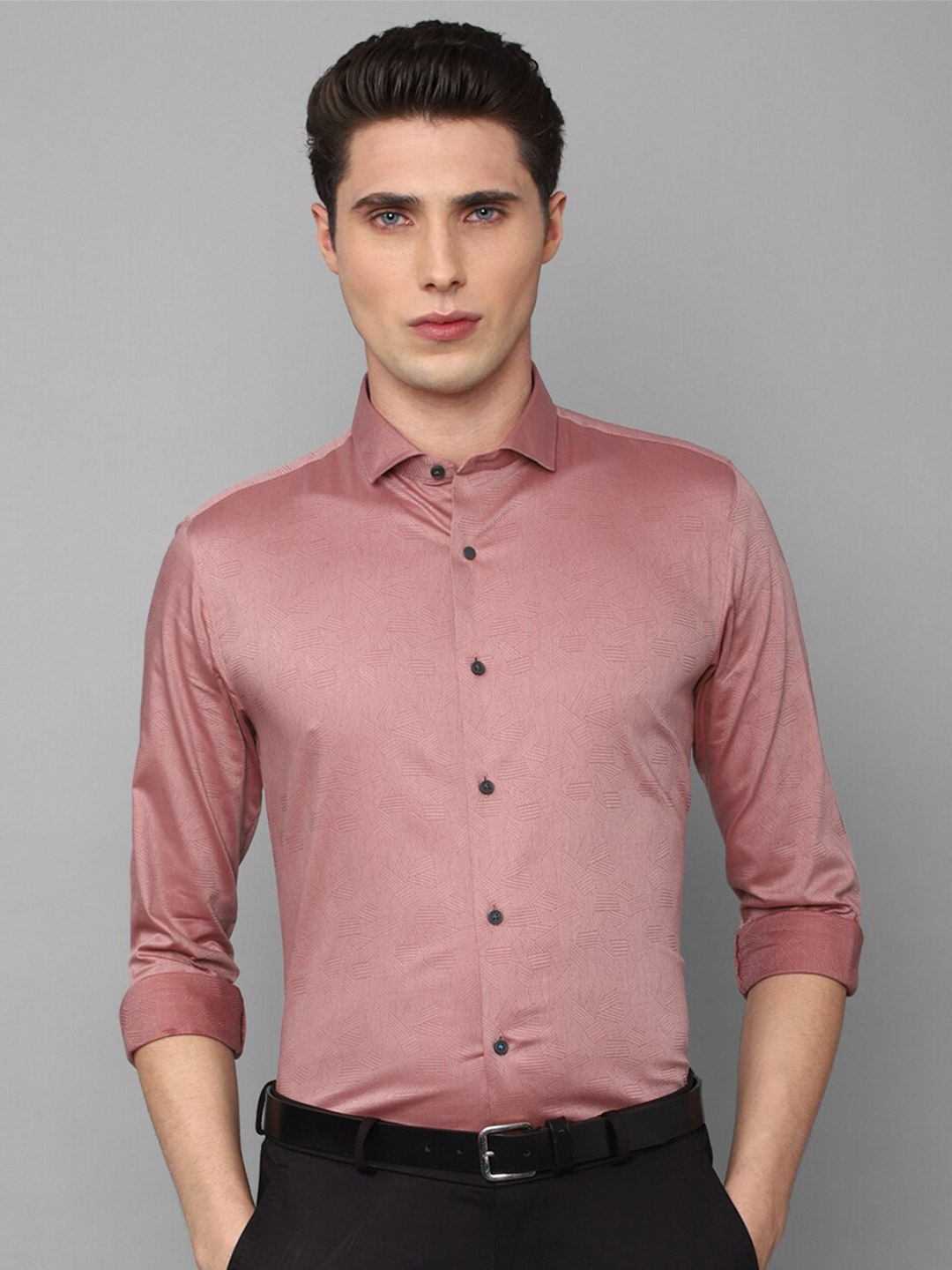 

Louis Philippe Sport Men Slim Fit Cotton Casual Shirt, Pink