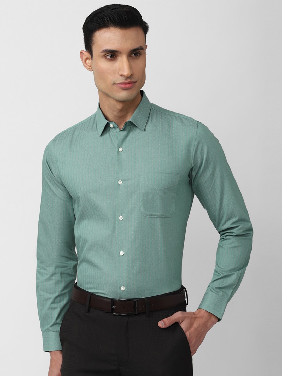 

Peter England Men Slim Fit Striped Formal Shirt, Green