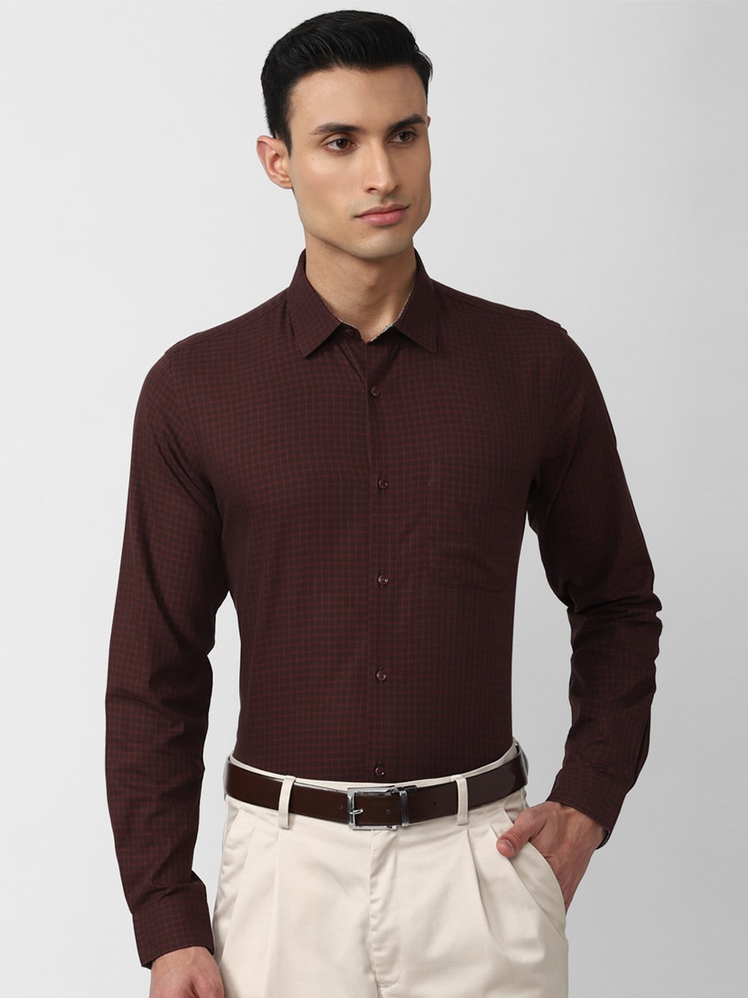 

Peter England Men Slim Fit Checks Formal Shirt, Brown
