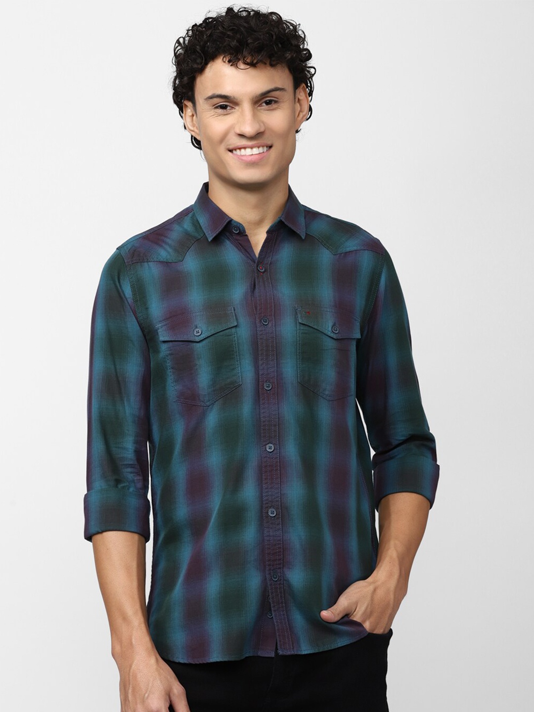 

Peter England Casuals Men Pure Cotton Slim Fit Checked Casual Shirt, Green