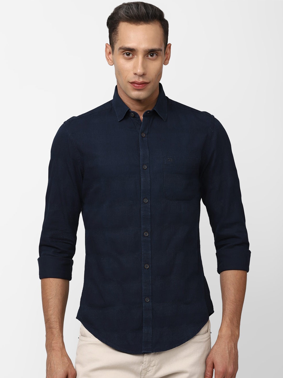 

Peter England Casuals Men Pure Cotton Slim Fit Horizontal Stripes Striped Casual Shirt, Navy blue