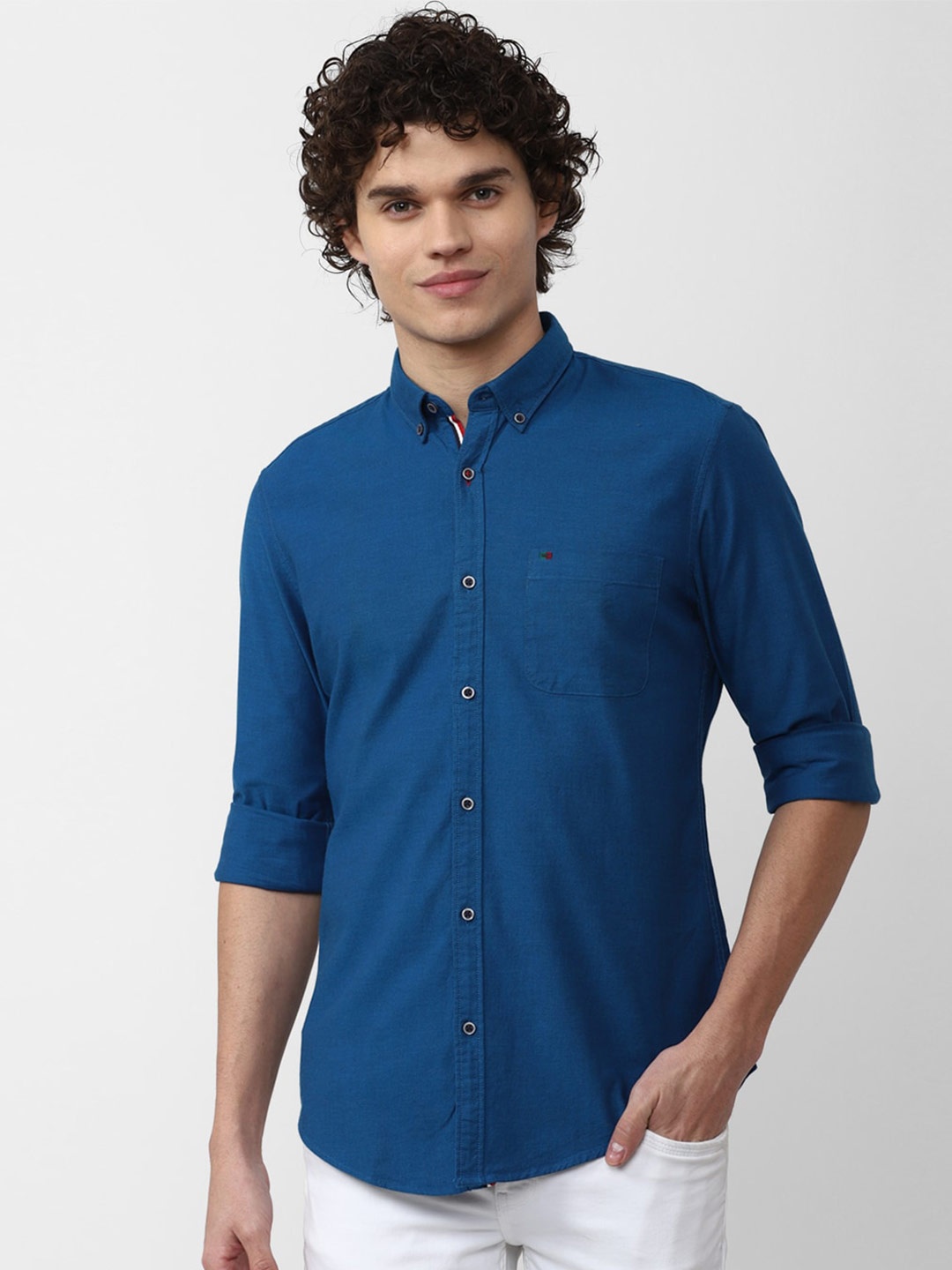 

Peter England Casuals Men Slim Fit Casual Shirt, Blue