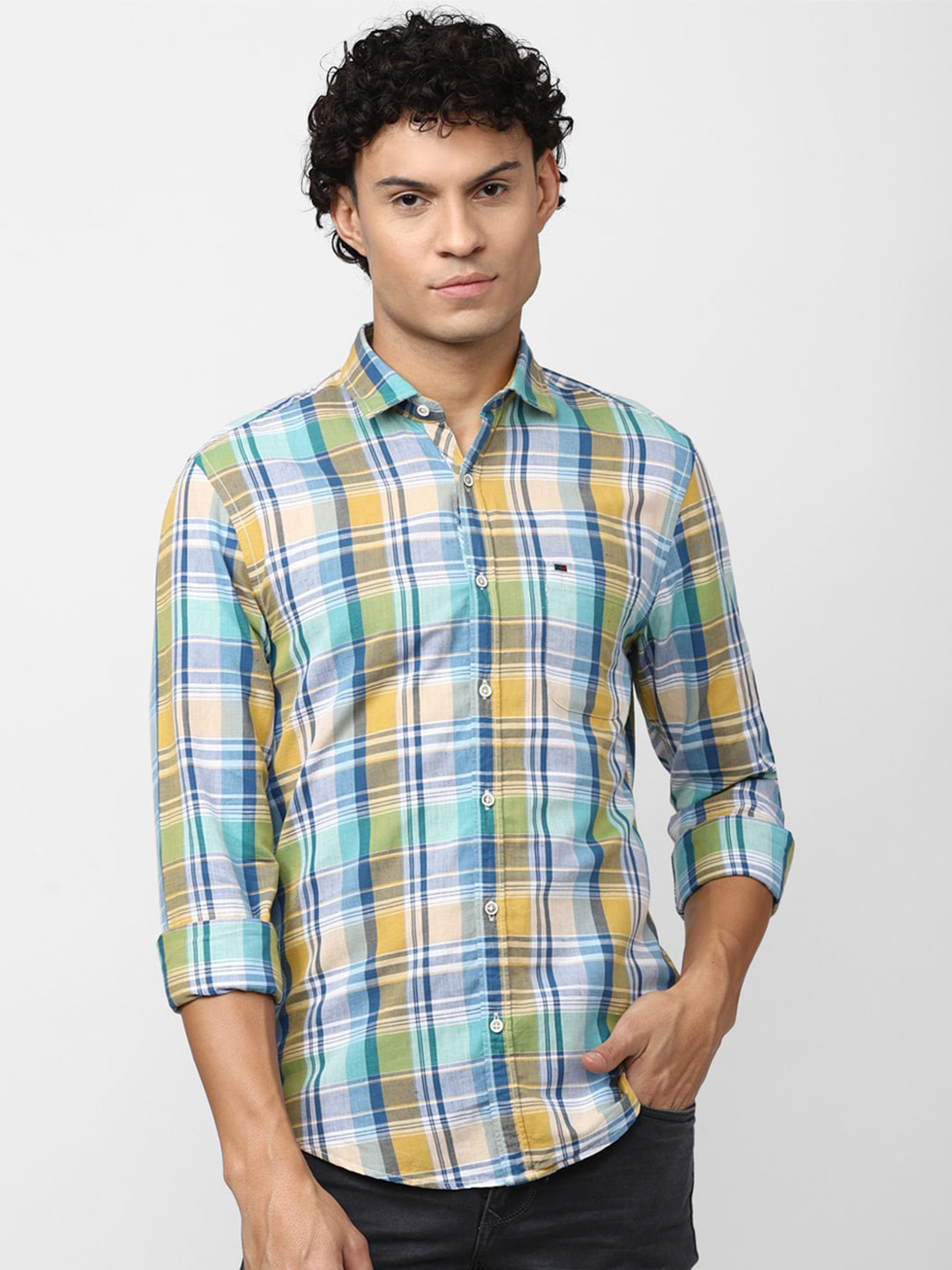 

Peter England Casuals Men Slim Fit Tartan Checks Cotton Casual Shirt, Blue