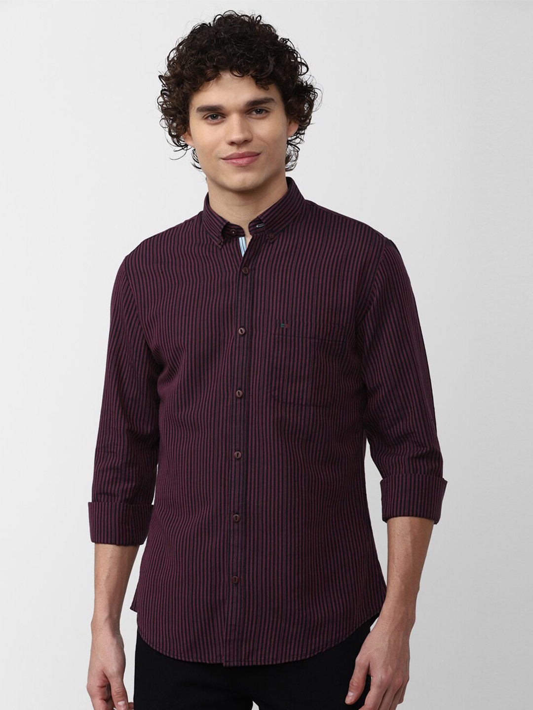 

Peter England Casuals Men Slim Fit Multi Stripes Cotton Casual Shirt, Maroon