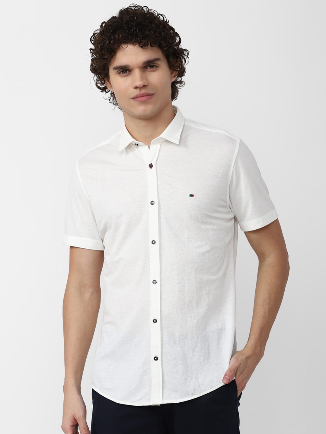 

Peter England Casuals Men Slim Fit Casual Shirt, White