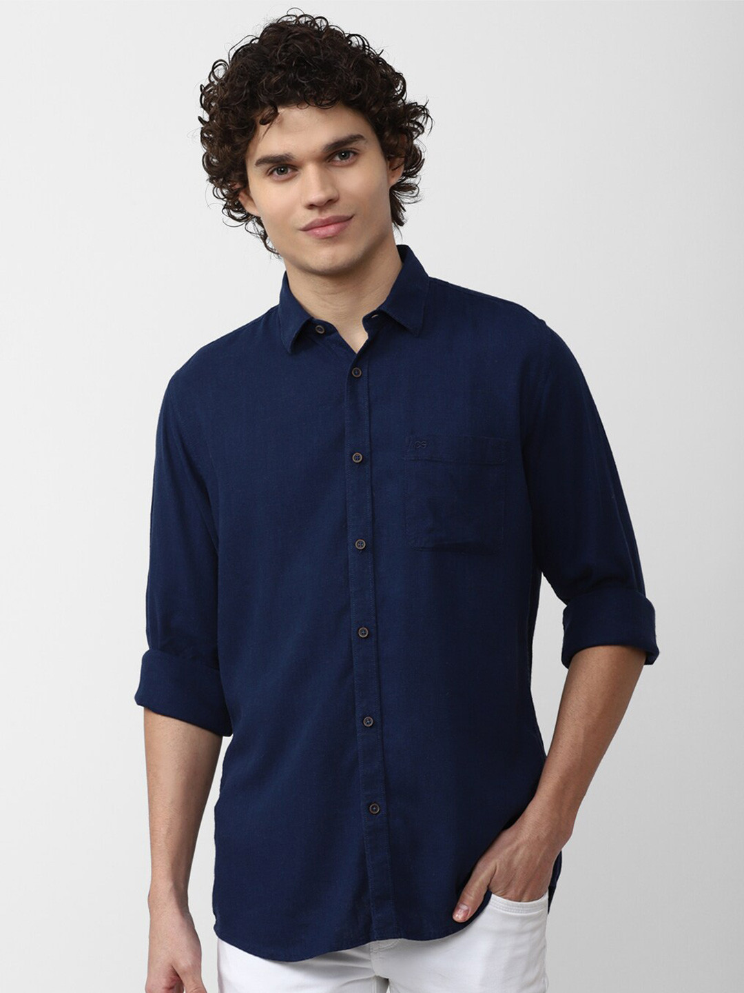 

Peter England Casuals Men Slim Fit Casual Shirt, Navy blue