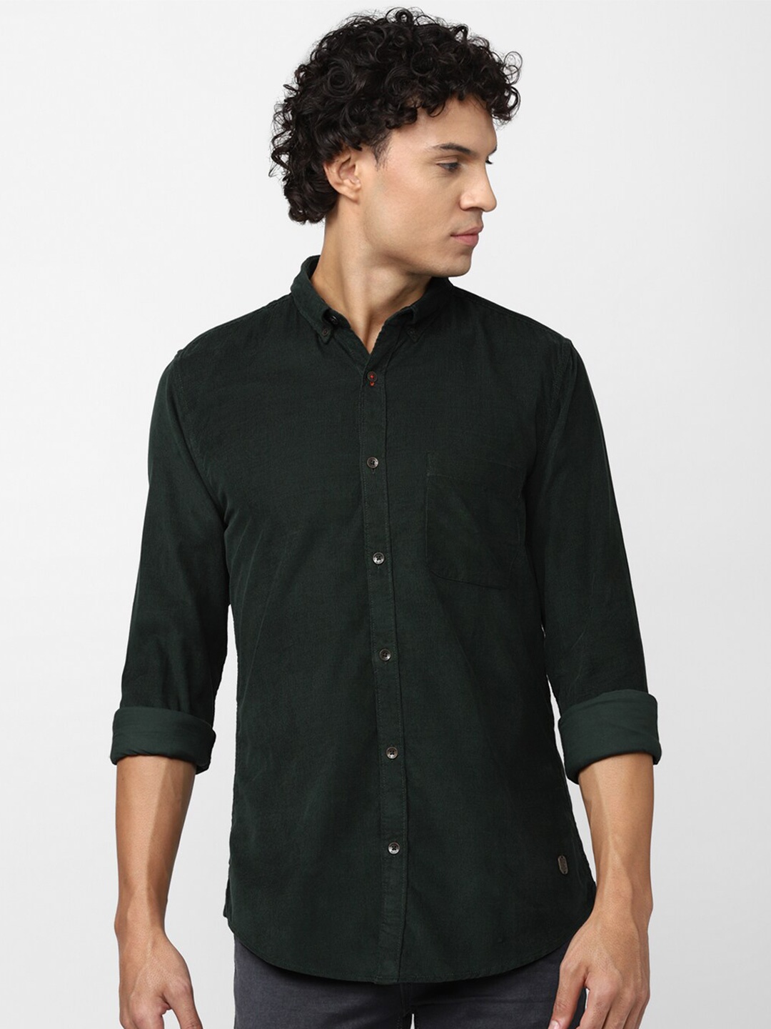 

Peter England Casuals Men Slim Fit Casual Shirt, Green