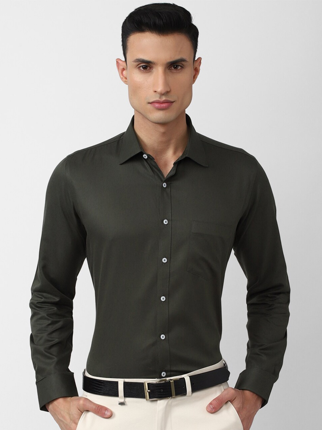 

Van Heusen Men Green Slim Fit Formal Shirt