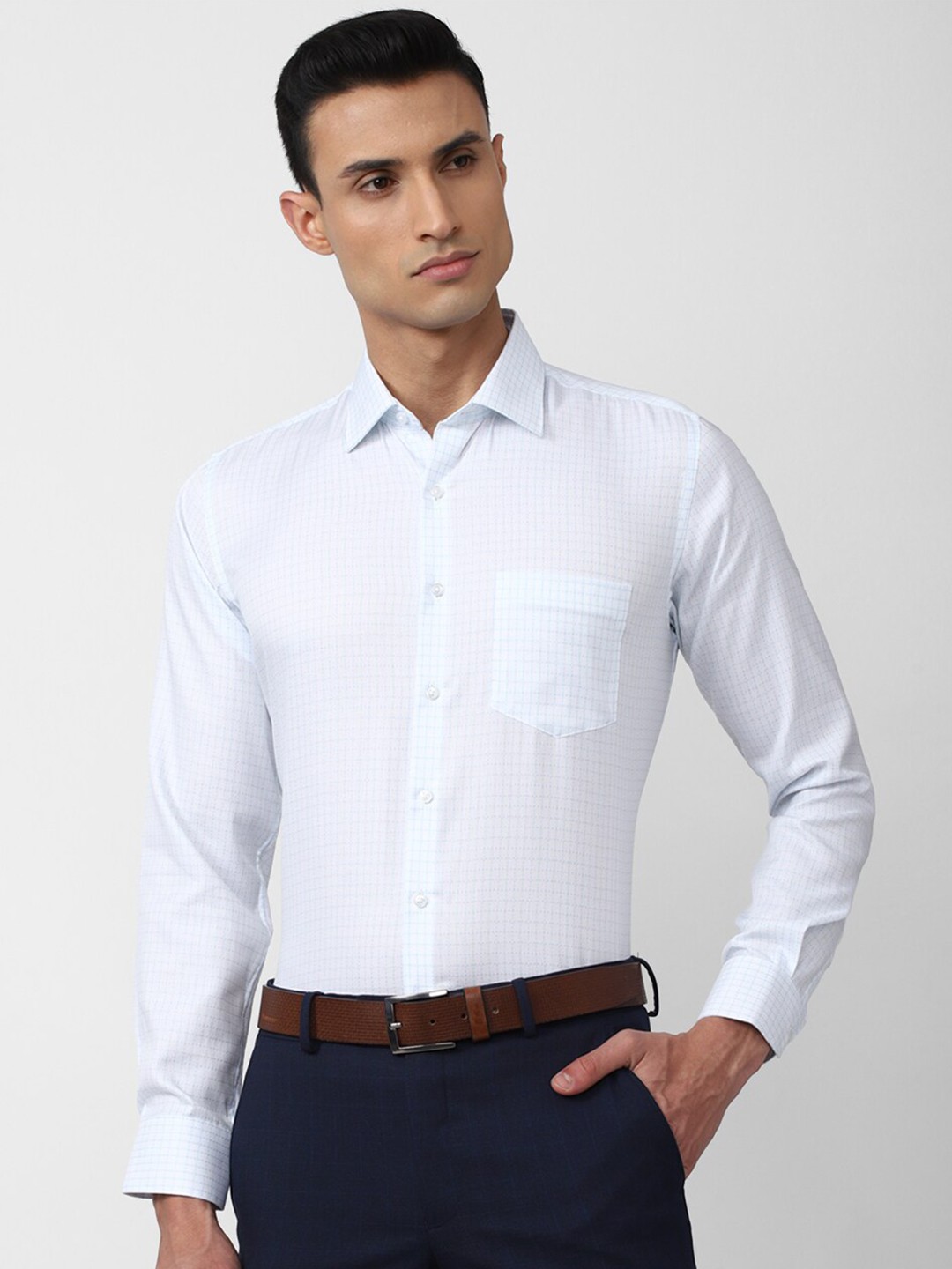 

Van Heusen Men Comfort Slim Fit Checked Cotton Formal Shirt, Blue