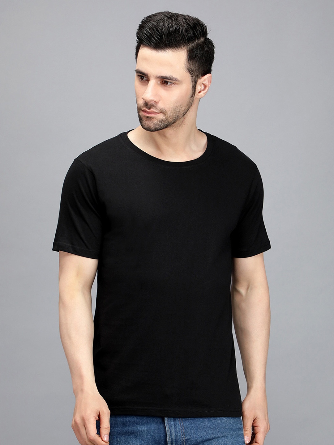 

TRENDY RABBIT Men T-shirt, Black