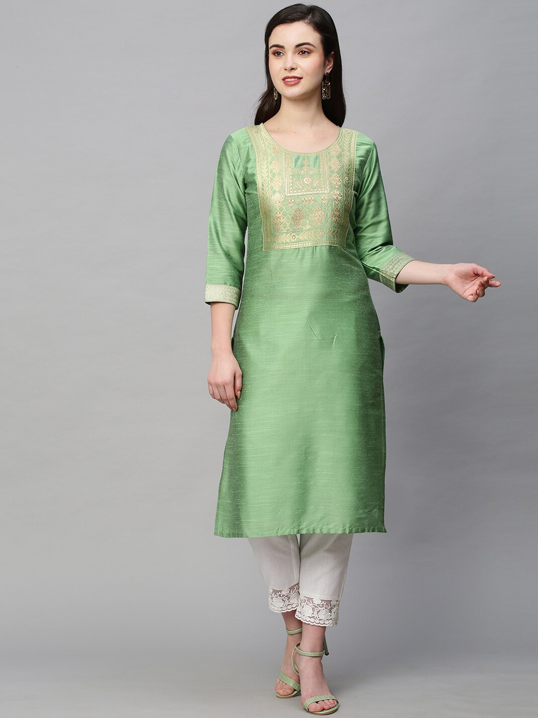 

POONAM DESIGNER Ethnic Round Neck Motifs Kurta with Trousers, Green